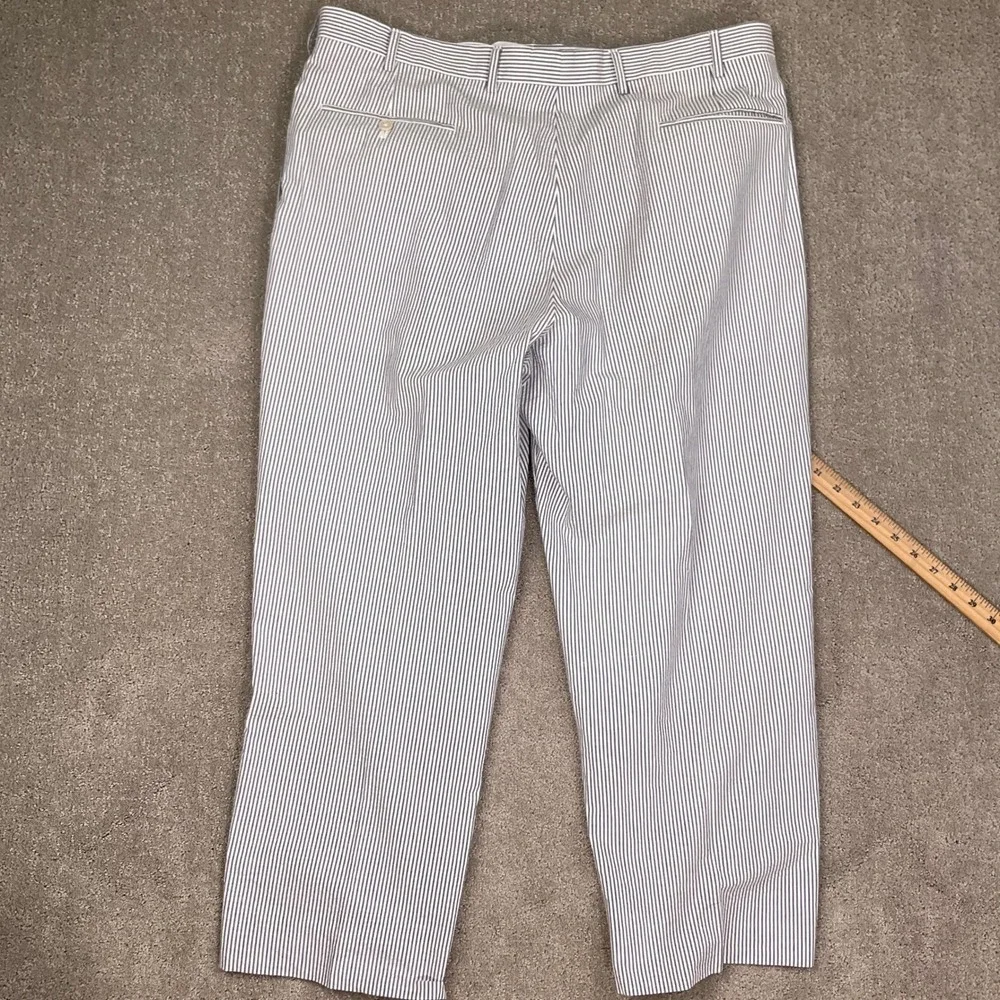 Jos A Bank Suit Mens 44R Blue White Seersucker 2-Pc Cotton